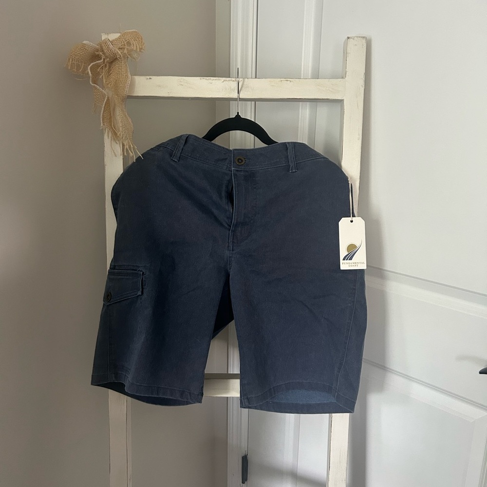 Malibu Blue Cargo Shorts Casual Style